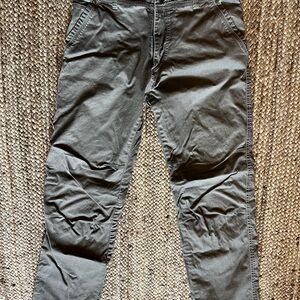 Kuhl Slackr Pants. 34x32.  Great shape, just lost weight.